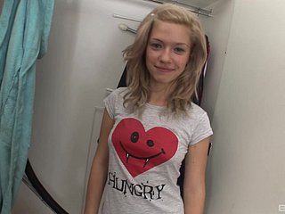 Peckish blonde teen slut Bibi Noel needs cum encircling her slutty indiscretion